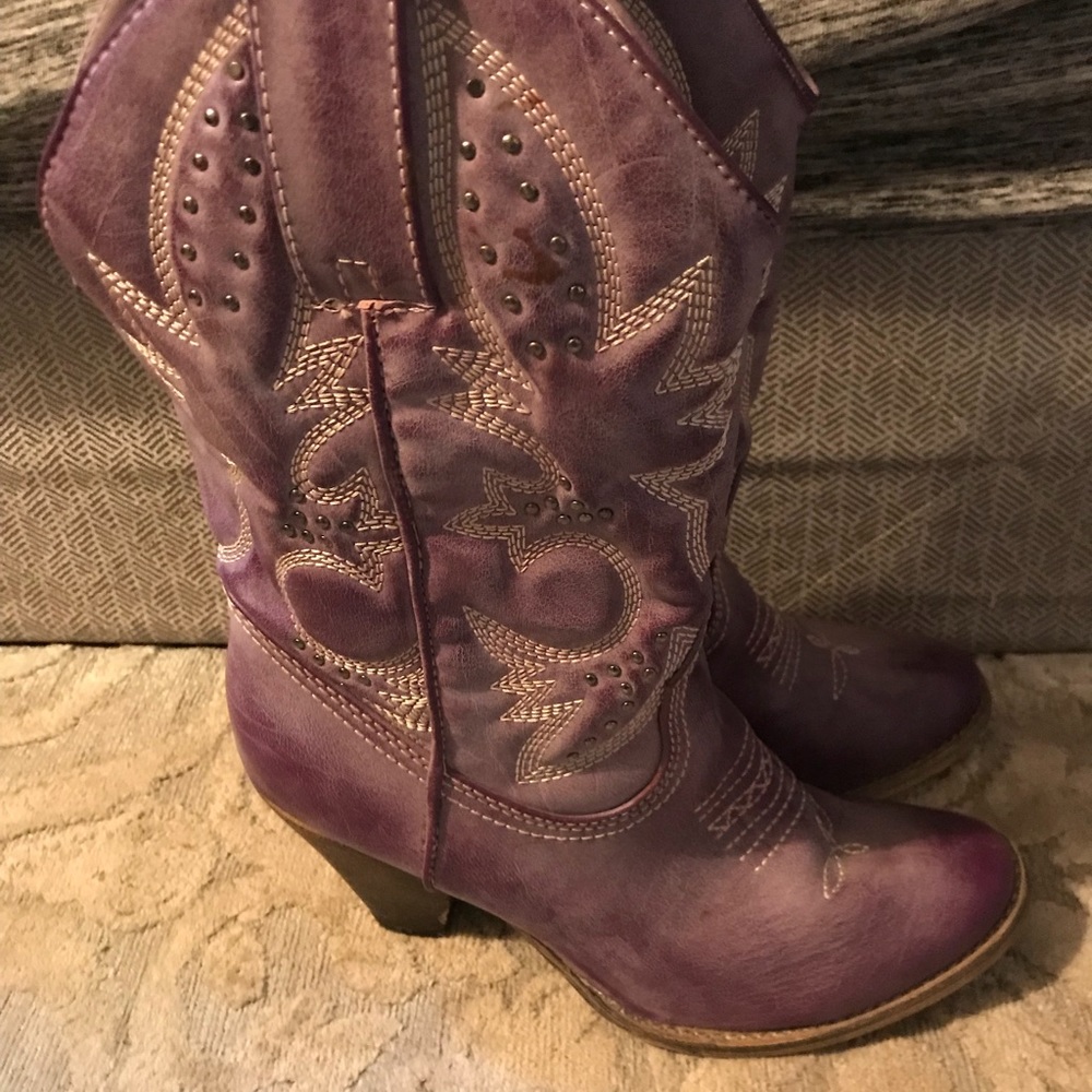 Purple heeled fashion cowgirl boots